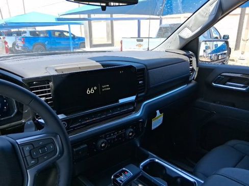 New 2026 Chevrolet Silverado 1500 LT w/ Texas Edition Plus RWD image 9