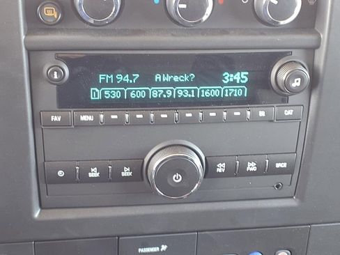 New 2024 Chevrolet Express 2500 Extended w/ Driver Convenience Package image 13