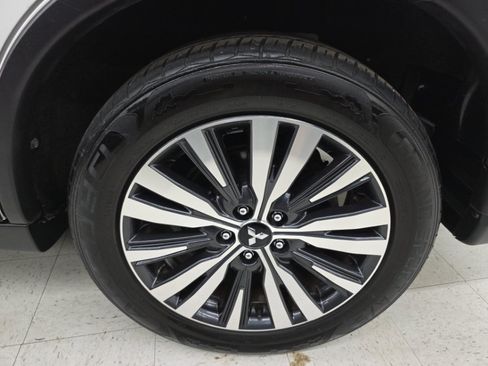Used 2020 Mitsubishi Outlander SEL FWD image 35