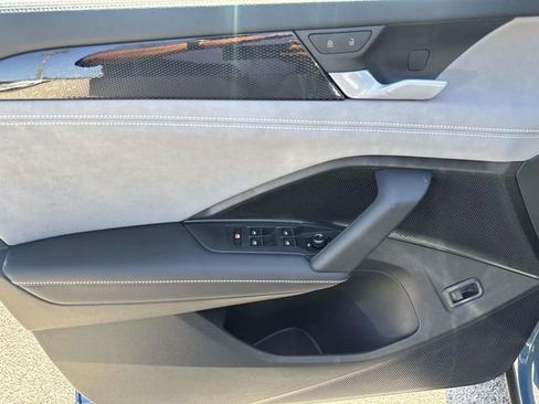 New 2026 Volkswagen Tiguan SE R-Line image 12