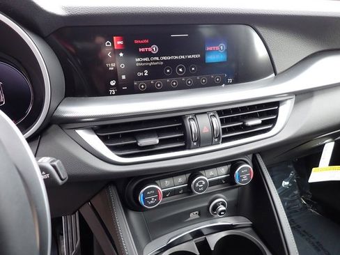 New 2025 Alfa Romeo Stelvio Sprint image 18