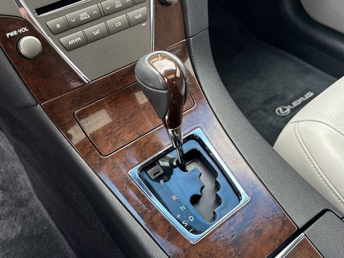 Used 2011 Lexus ES 350 FWD image 16