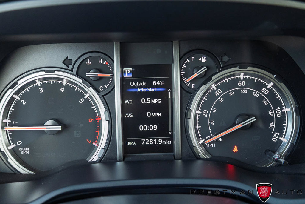 Used 2023 Toyota 4Runner TRD Off-Road Premium w/ Off Road Premium Plus Package AWD/4WD image 28