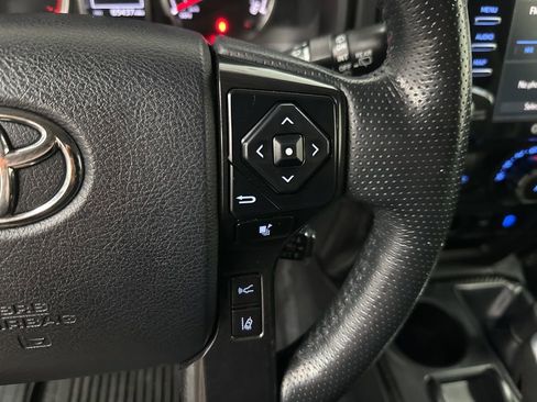 Used 2023 Toyota 4Runner TRD Off-Road Premium w/ Moonroof Package AWD/4WD image 16