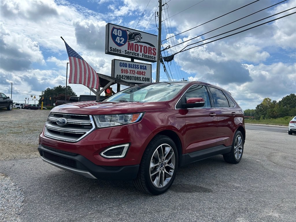 Used 2017 Ford Edge Titanium w/ Equipment Group 301A FWD image 9