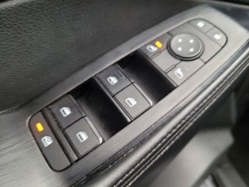 Used 2021 Nissan Rogue SV FWD image 27