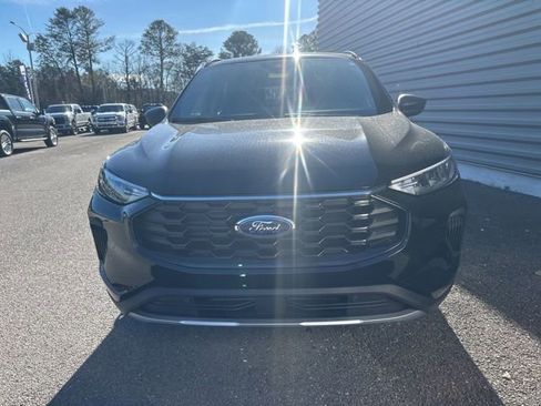 New 2026 Ford Escape ST-Line w/ Tech Pack #1 FWD image 8