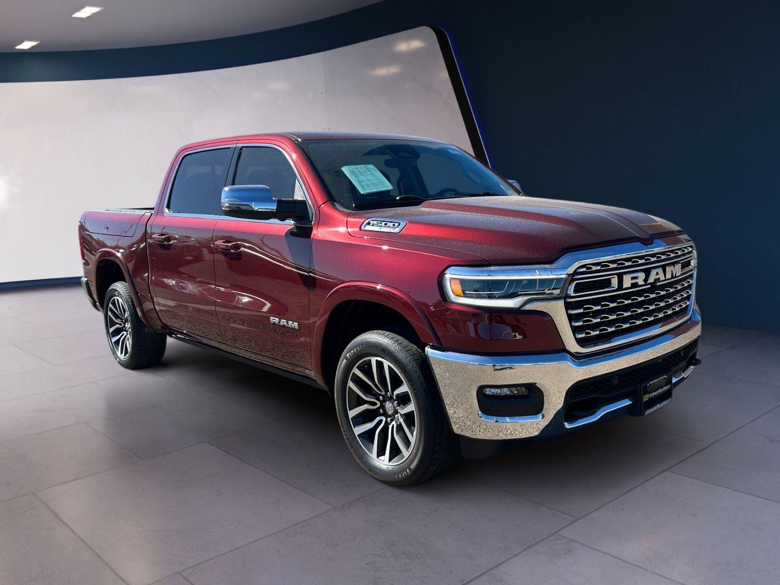 Used 2025 RAM 1500 Limited AWD/4WD image 7