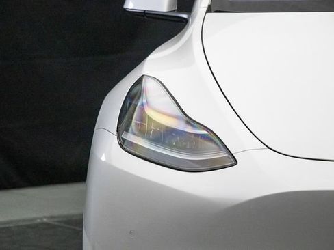 Used 2021 Tesla Model Y Long Range image 5