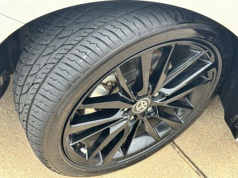 Used 2024 Toyota Camry XSE w/ Navigation Package image 25