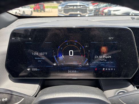 Used 2025 Chevrolet Equinox LT FWD image 39