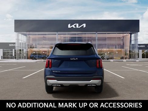 New 2026 Kia Sorento S FWD image 5
