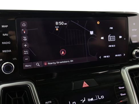 Used 2022 Kia Sorento EX w/ Panoramic Sunroof Package image 48