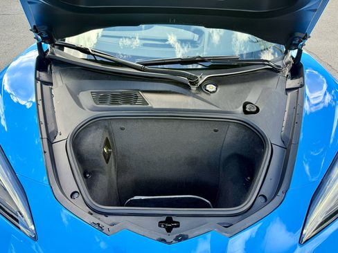 Used 2023 Chevrolet Corvette Stingray Convertible w/ Z51 Performance Package image 20