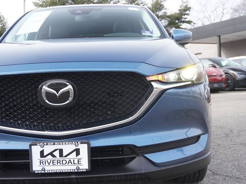 Used 2019 MAZDA CX-5 Touring image 14