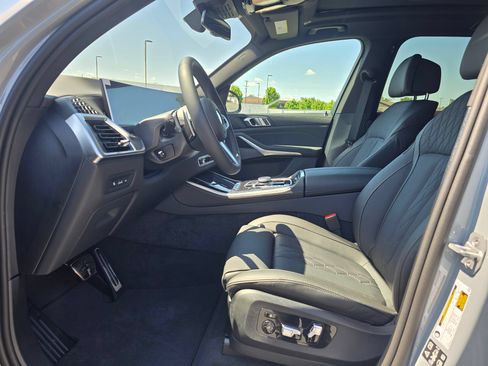 New 2026 BMW X5 xDrive40i w/ M Sport Package AWD/4WD image 41