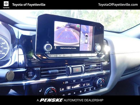 Used 2025 Nissan Pathfinder Rock Creek AWD/4WD image 10