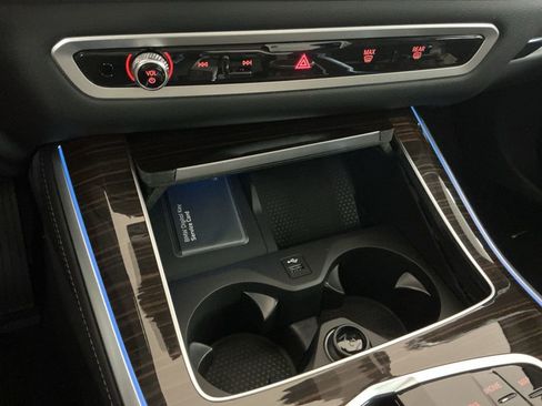 New 2026 BMW X5 xDrive50e AWD/4WD image 18