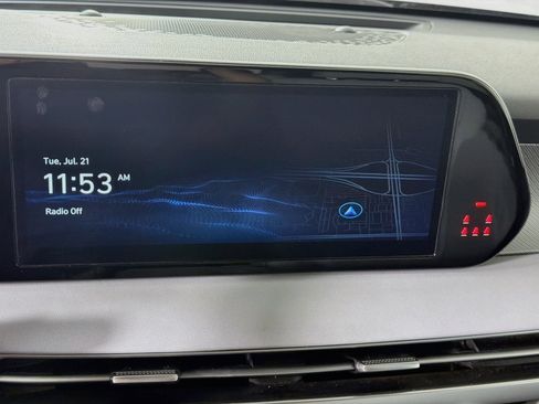 Used 2025 Hyundai Palisade SEL FWD image 19