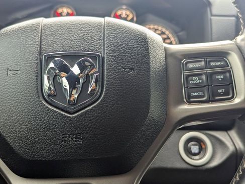 Used 2018 RAM 1500 Limited image 14