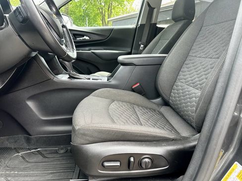 Used 2019 Chevrolet Equinox LT AWD/4WD image 14