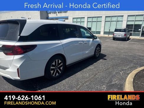 Used 2025 Honda Odyssey EX-L image 7