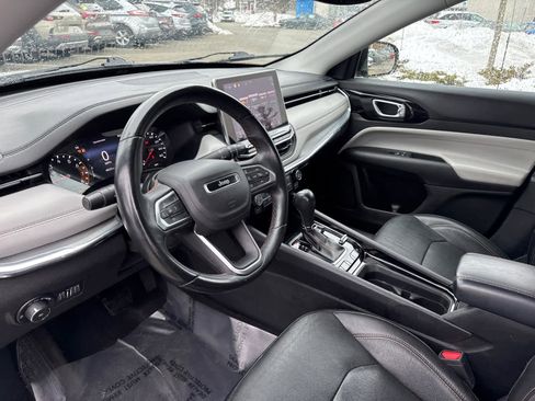 Used 2022 Jeep Compass Limited w/ Sun and Sound Group image 13