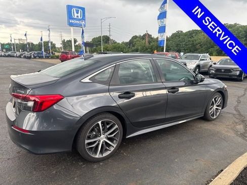 Used 2024 Honda Civic Touring image 5
