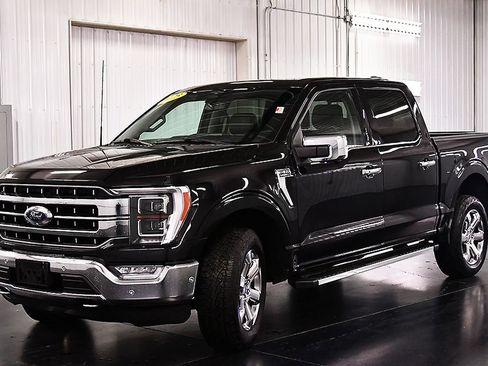 Used 2023 Ford F150 Lariat w/ Equipment Group 502A High AWD/4WD image 3