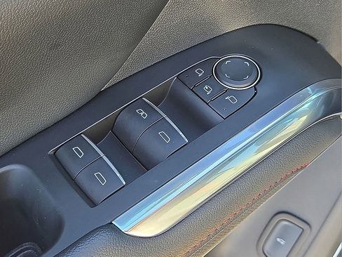 Used 2024 Chevrolet Traverse RS w/ LPO, Floor Liner Package image 24