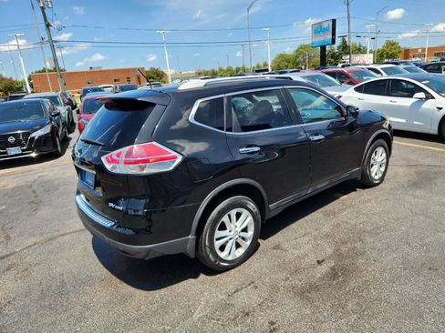 Used 2015 Nissan Rogue SV w/ SV Premium Package image 6