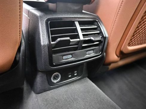 Used 2024 Audi Q3 2.0T Premium AWD/4WD image 35