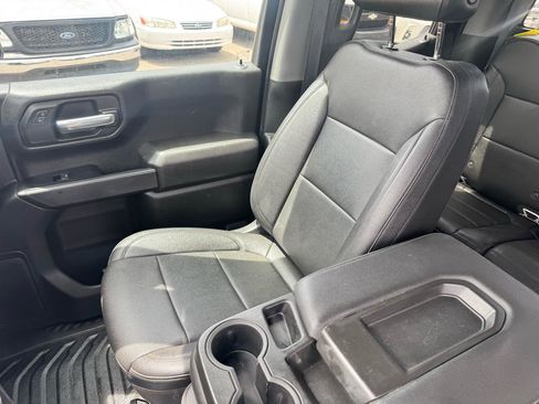 Used 2021 Chevrolet Silverado 1500 W/T w/ WT Value Package AWD/4WD image 16