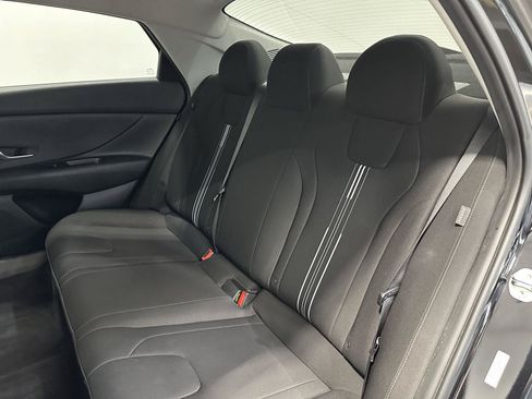 Certified 2024 Hyundai Elantra SEL FWD image 24