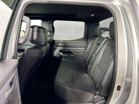 Used 2025 Toyota Tundra Limited AWD/4WD image 20