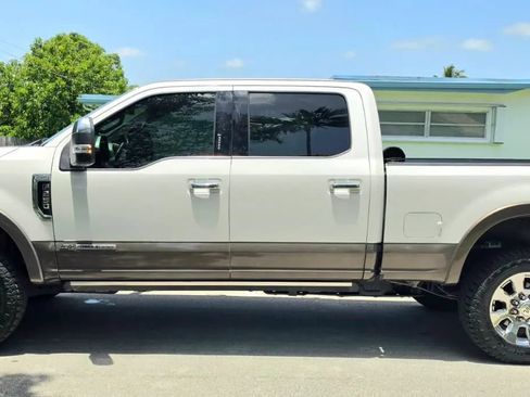 Used 2017 Ford F250 King Ranch w/ King Ranch Ultimate Package AWD/4WD image 11