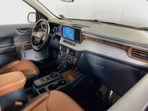 Used 2024 Ford Maverick Lariat AWD/4WD image 28