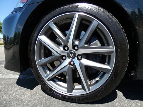 Used 2020 Lexus GS 350 F Sport image 19