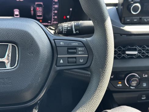Certified 2023 Honda Accord EX image 11