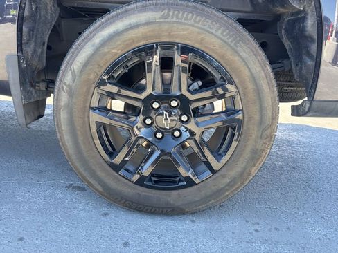 Used 2022 Chevrolet Silverado 1500 RST image 7