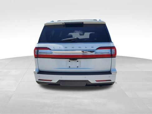 Used 2020 Lincoln Navigator L Reserve w/ Luxury Package AWD/4WD image 5