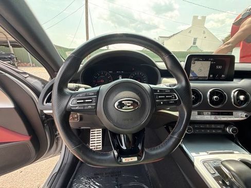 Used 2019 Kia Stinger GT2 RWD image 8