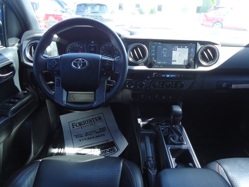 Used 2017 Toyota Tacoma TRD Pro AWD/4WD image 14