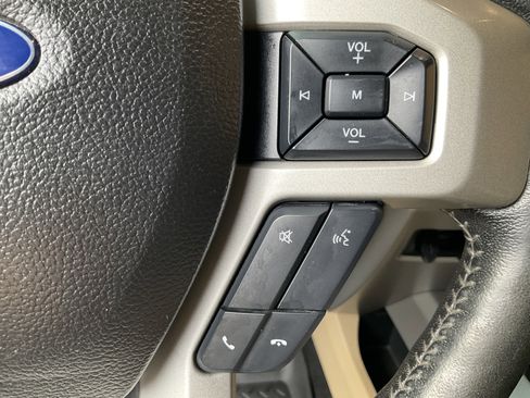 Used 2017 Ford F250 Lariat w/ Lariat Ultimate Package image 36