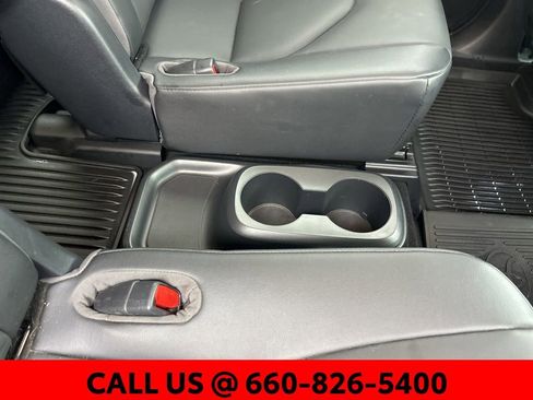 Certified 2020 Toyota Highlander XLE AWD/4WD image 12