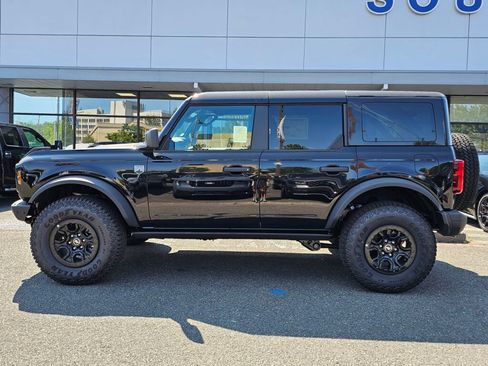 New 2026 Ford Bronco Big Bend w/ Black Diamond Package AWD/4WD image 8