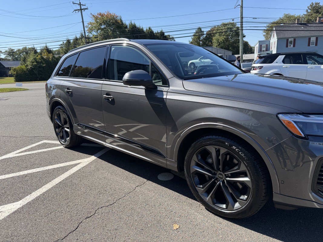 Used 2026 Audi Q7 3.0T Premium Plus w/ Premium Plus Package AWD/4WD image 5
