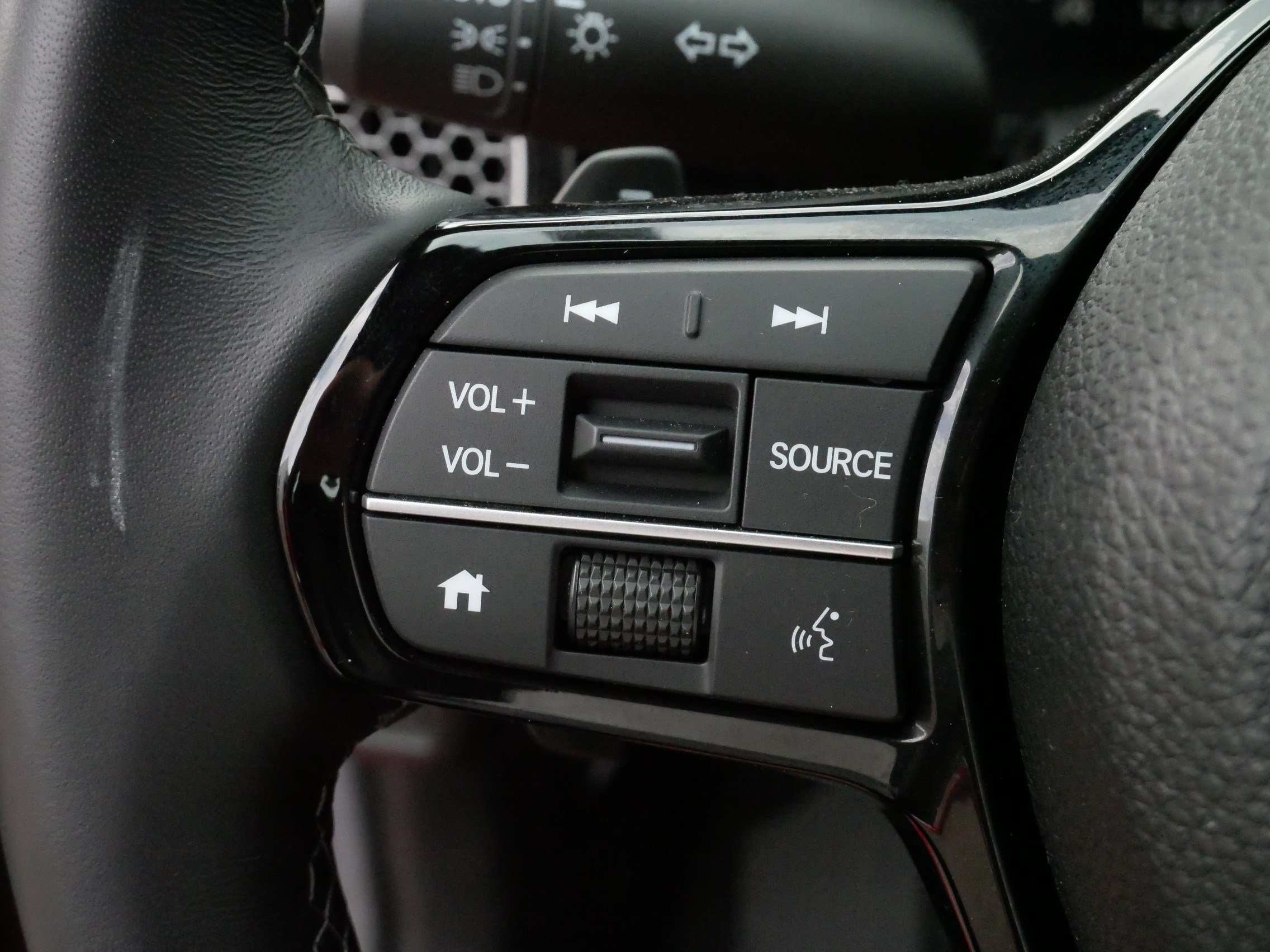 Used 2025 Honda Civic Sport image 27