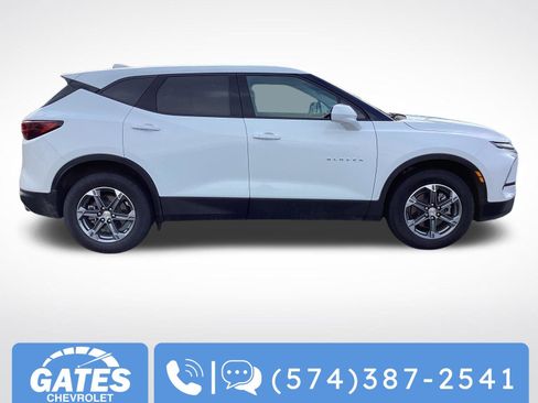 Used 2025 Chevrolet Blazer LT image 10