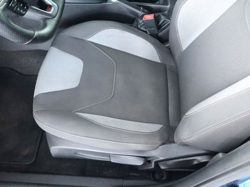 Used 2018 Ford Focus ST FWD image 13